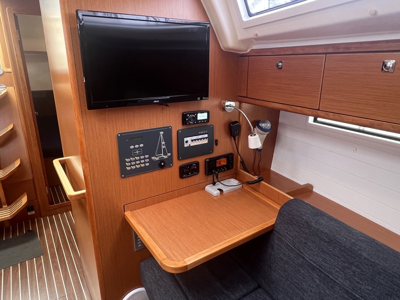 Bavaria Cruiser 37-3