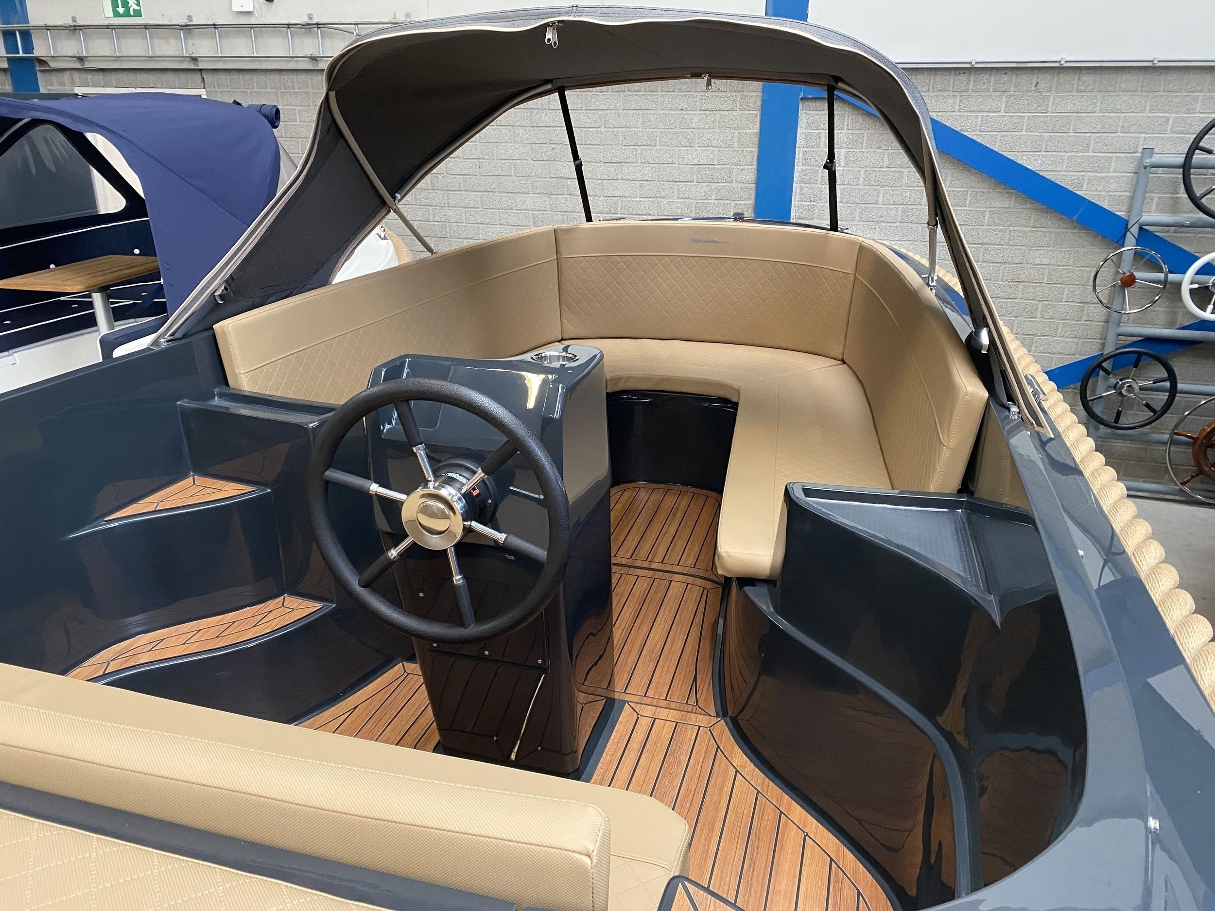 Topcraft 565 Tender Op Voorraad