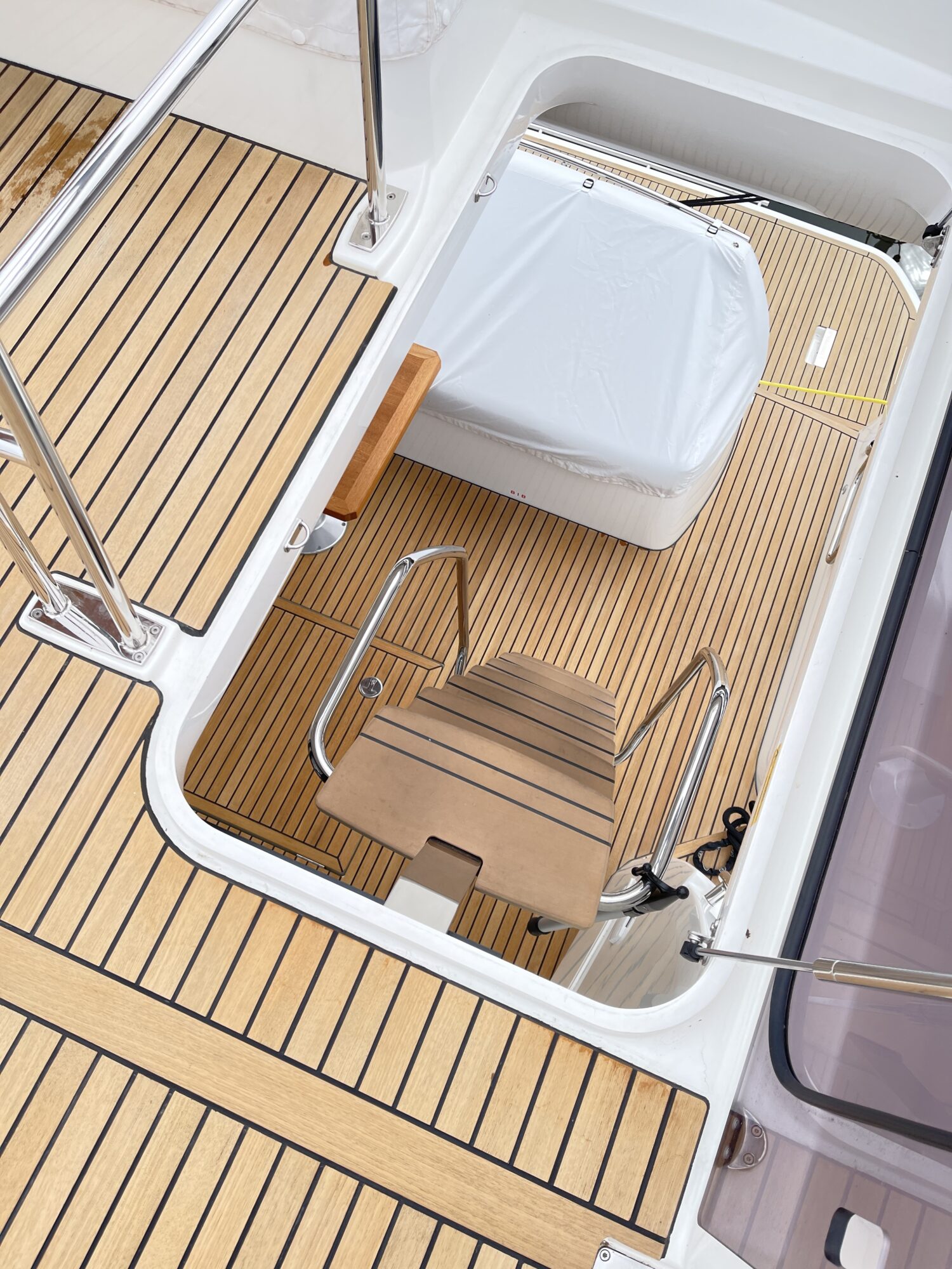 Jeanneau Prestige 420 Flybridge