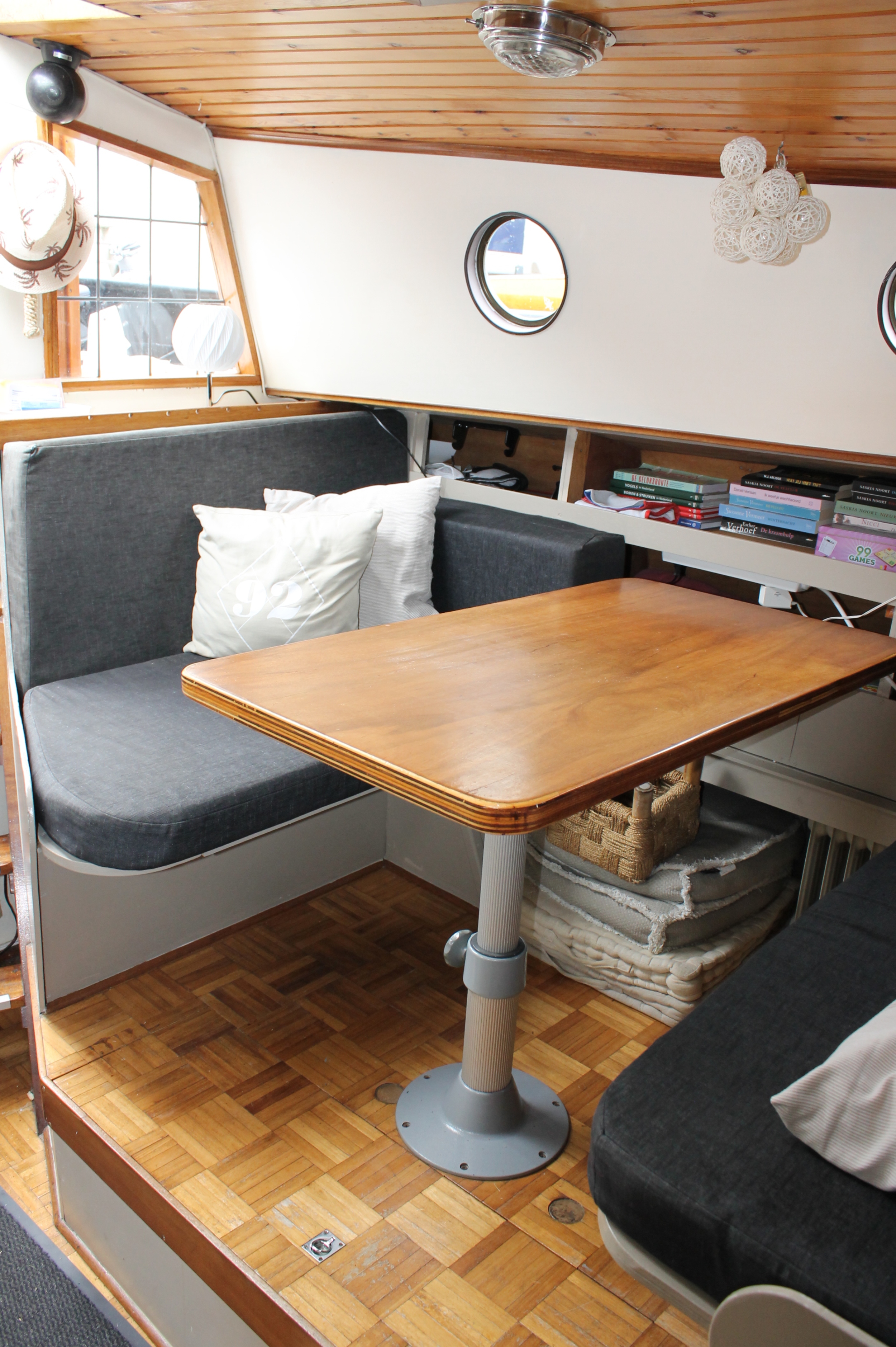 Zeeschouw Van Twillert 10.00