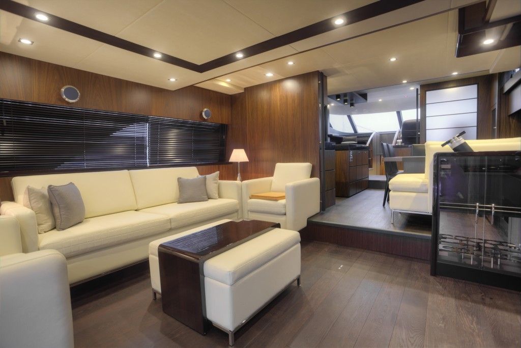 Fairline Squadron 78
