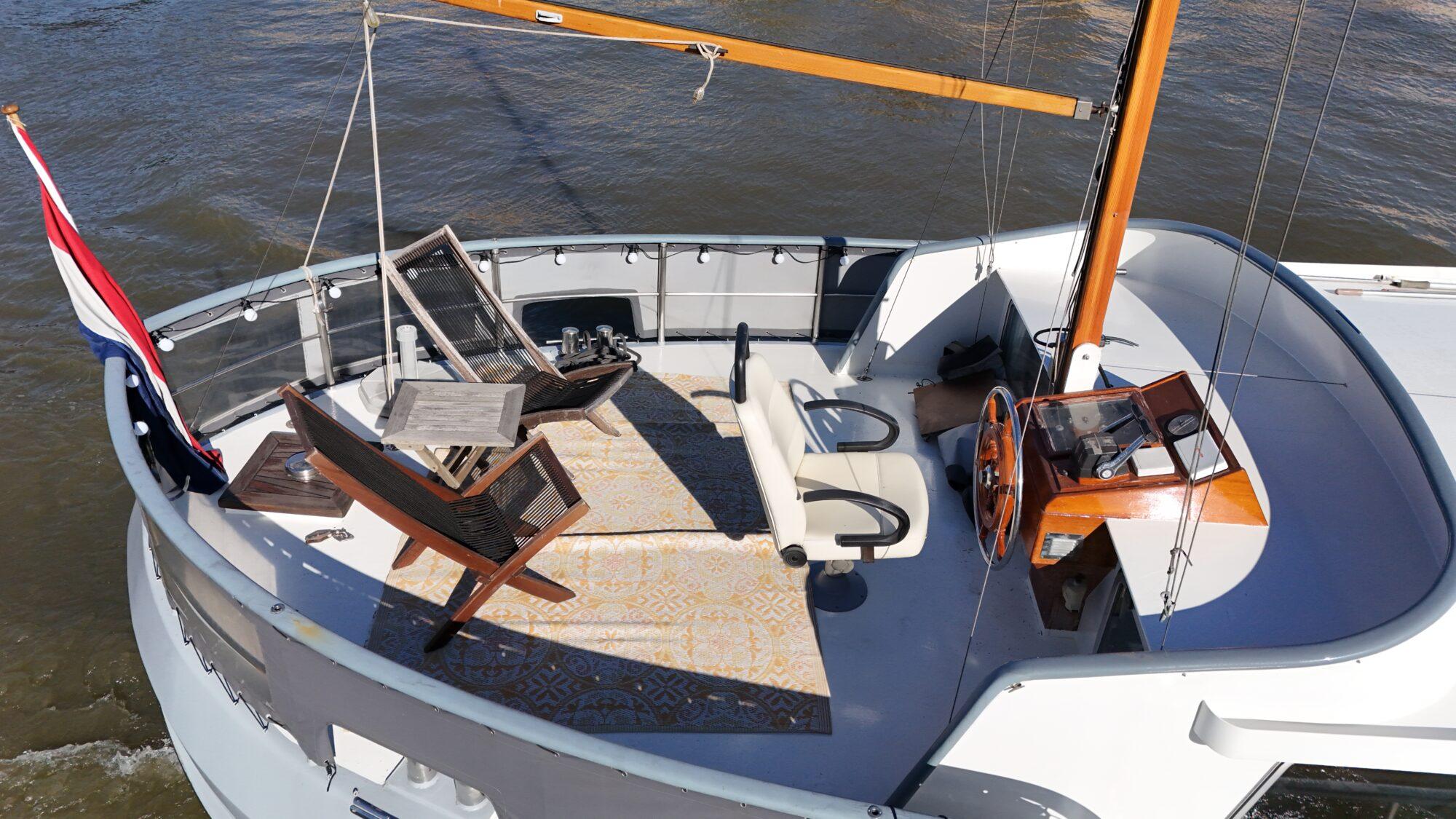 Pieter Beeldsnijder Pieter Beeldsnijder Rondspantkotter 12.85 AK