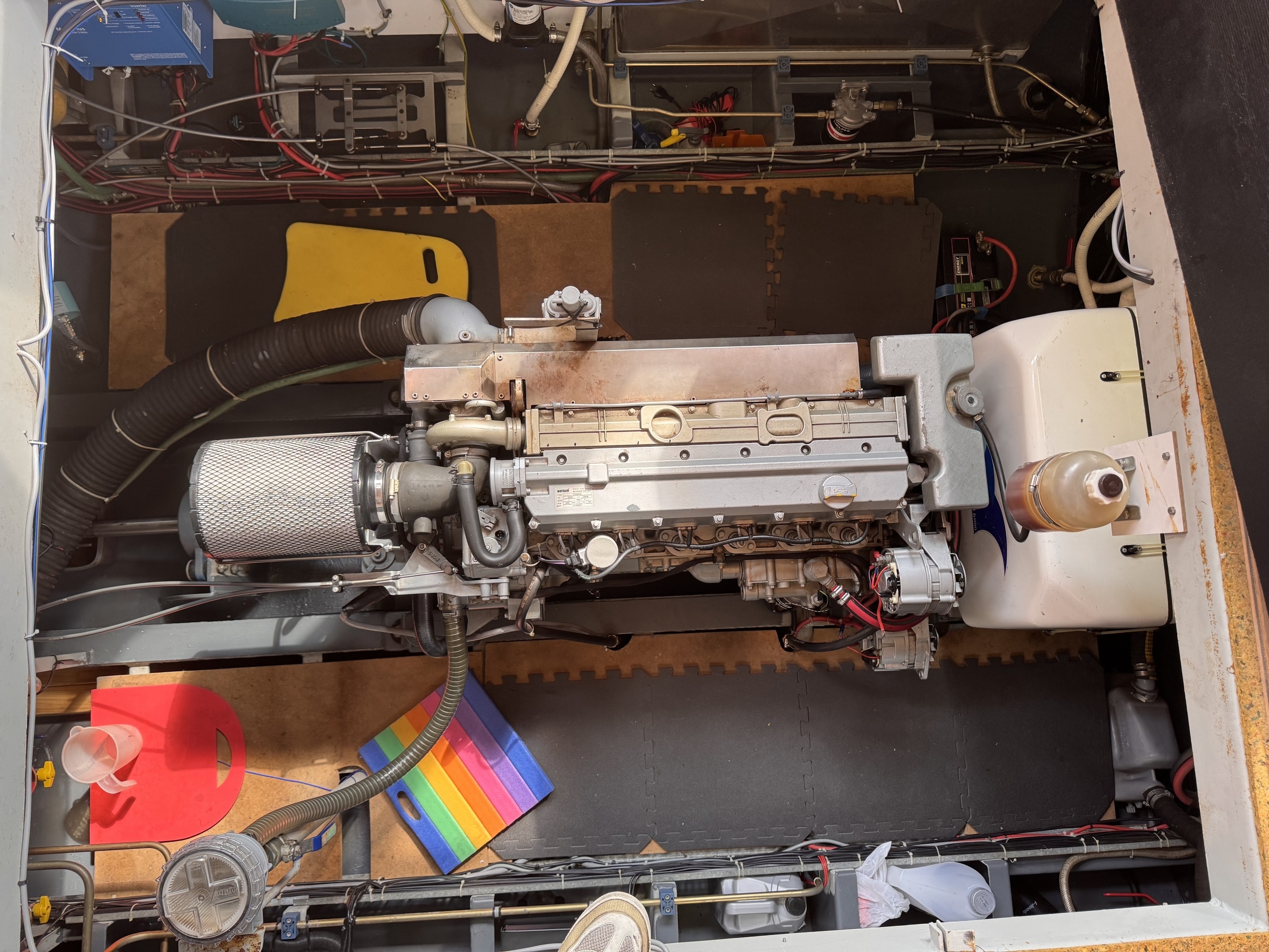 Aquanaut Drifter Trawler 1250 AK