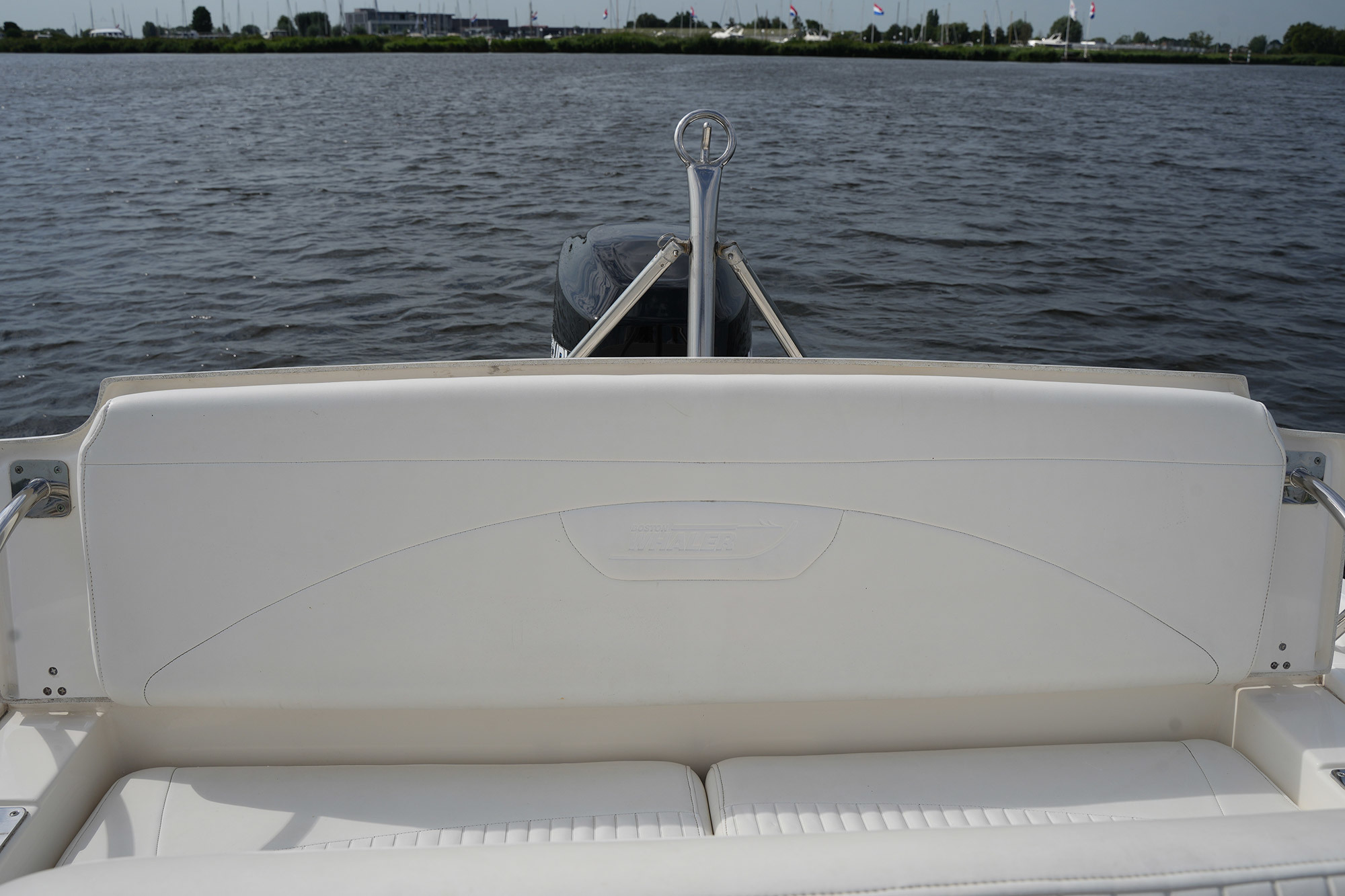 Boston Whaler 180 Dauntless