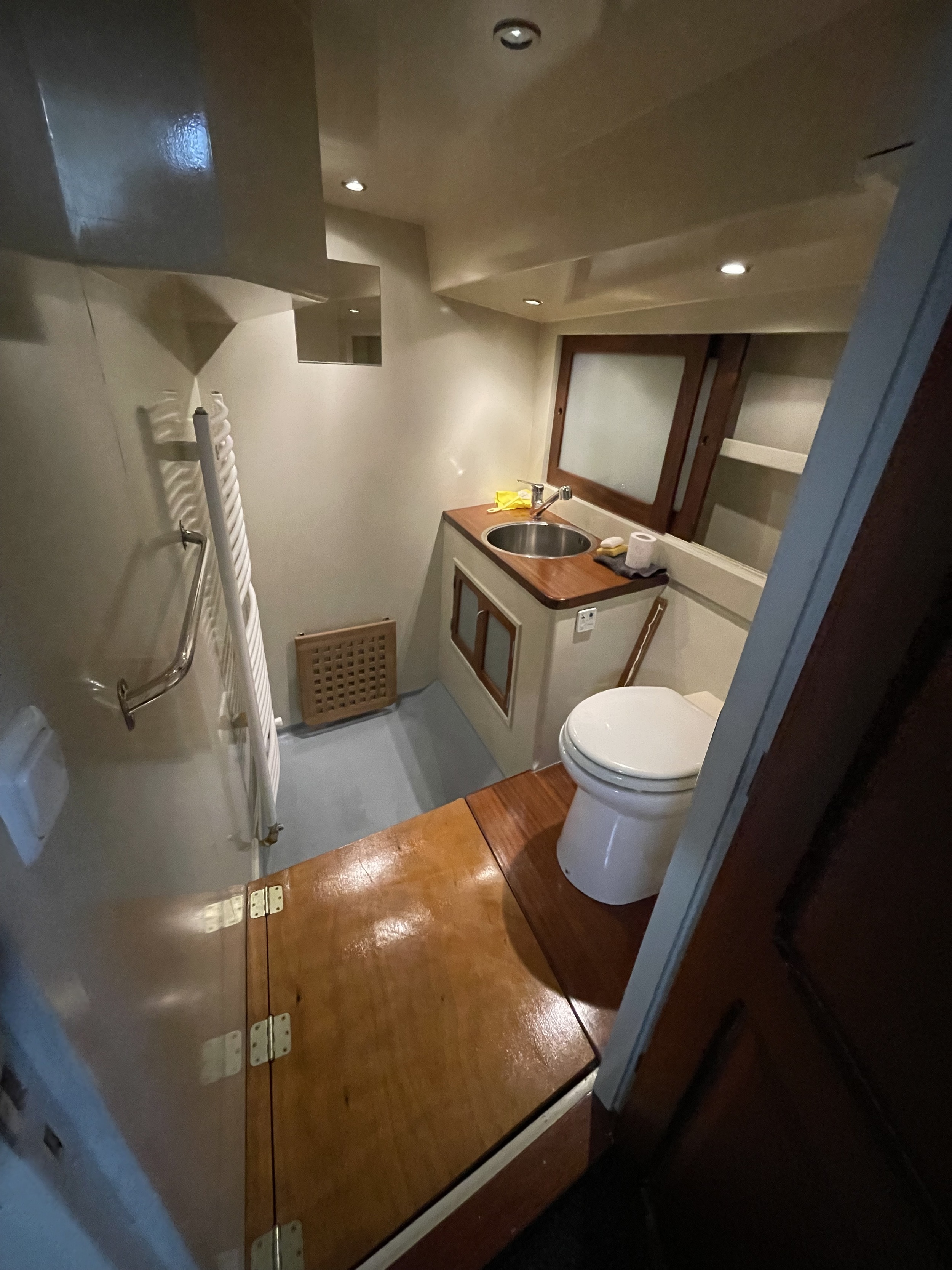 Dykstra Schooner 77, Midzwaard