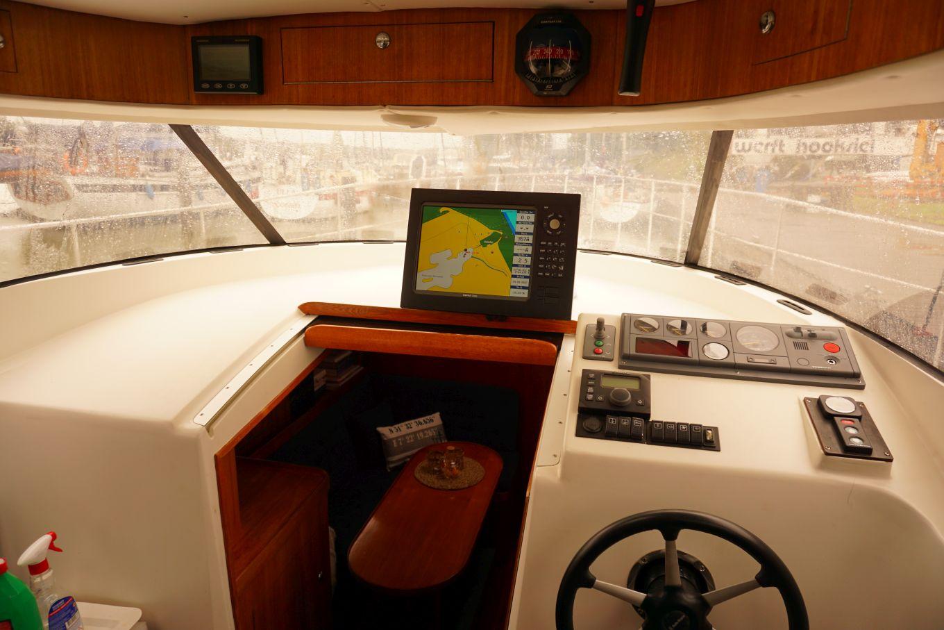 Motor Yacht Danish Rose Trimaran 14.30