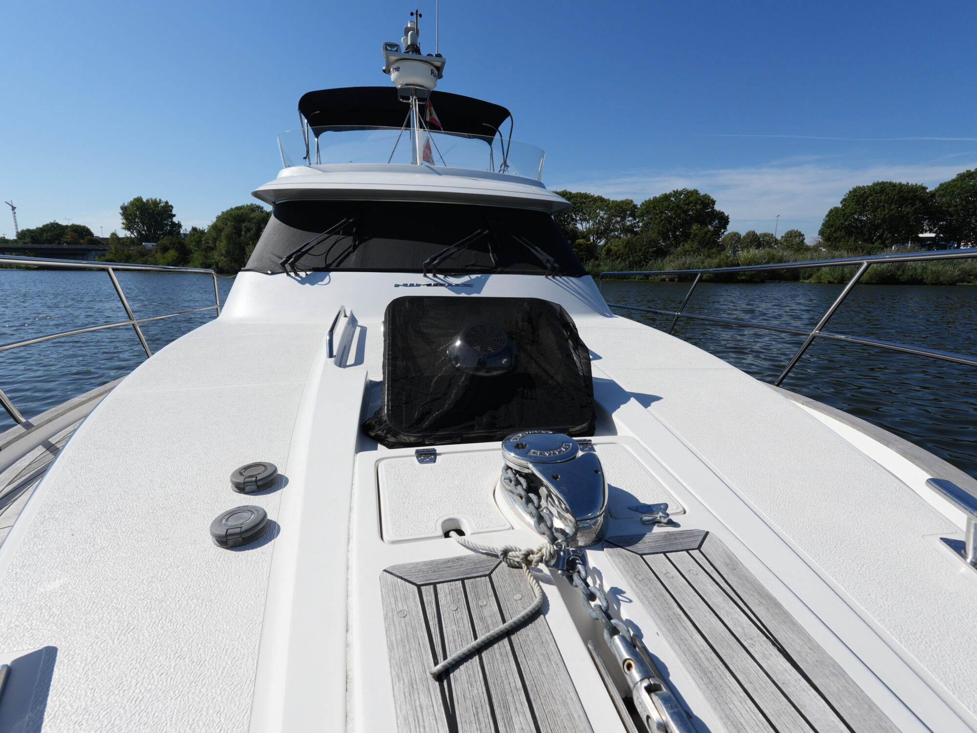 nimbus 380 Commander