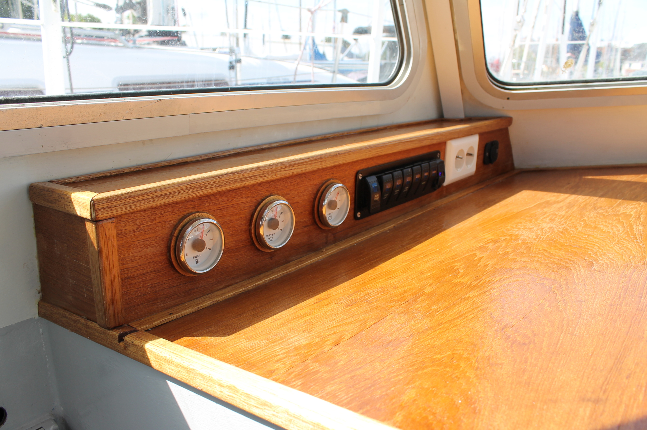 Pieter Beeldsnijder Gouwzee 3A