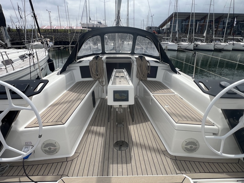 Dufour 37-2