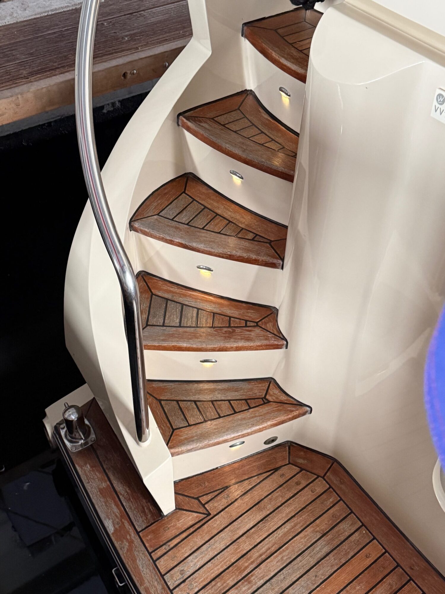 Van Vossen Parade 12.70 AK Exclusive