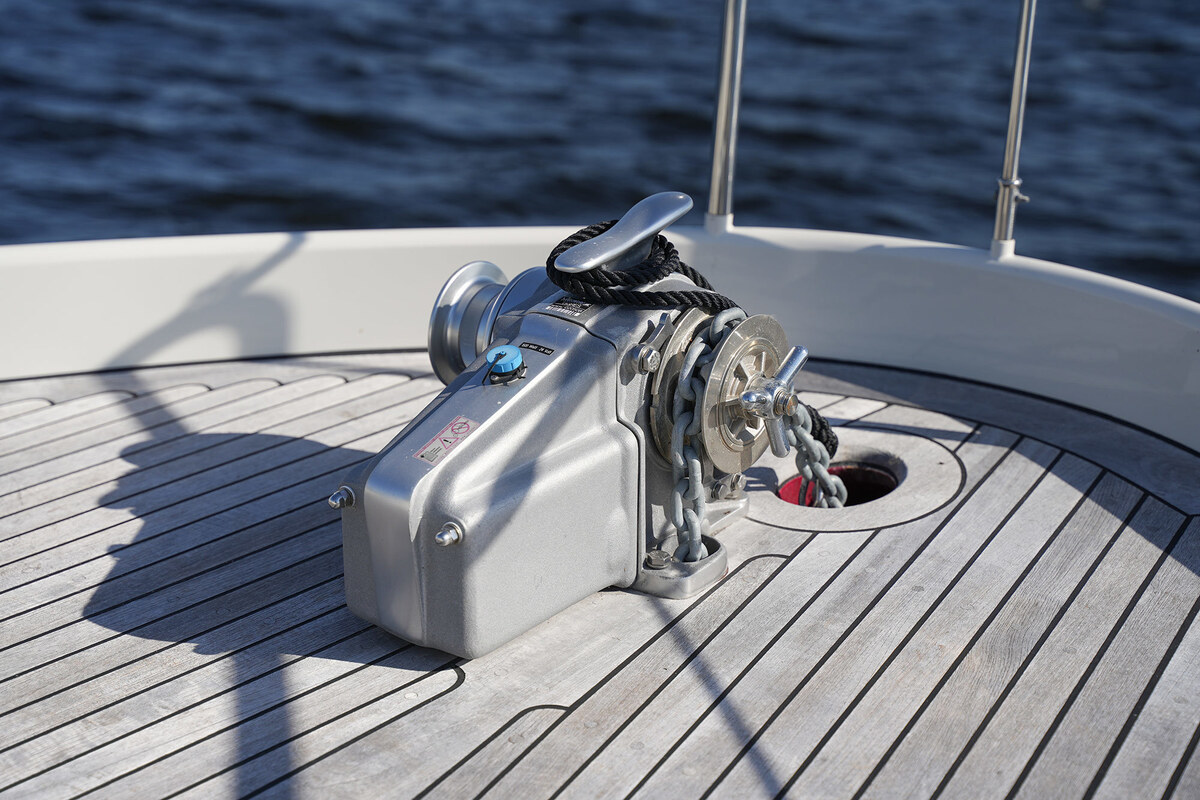 Linssen Grand Sturdy 410 AC Variotop met stabilisator