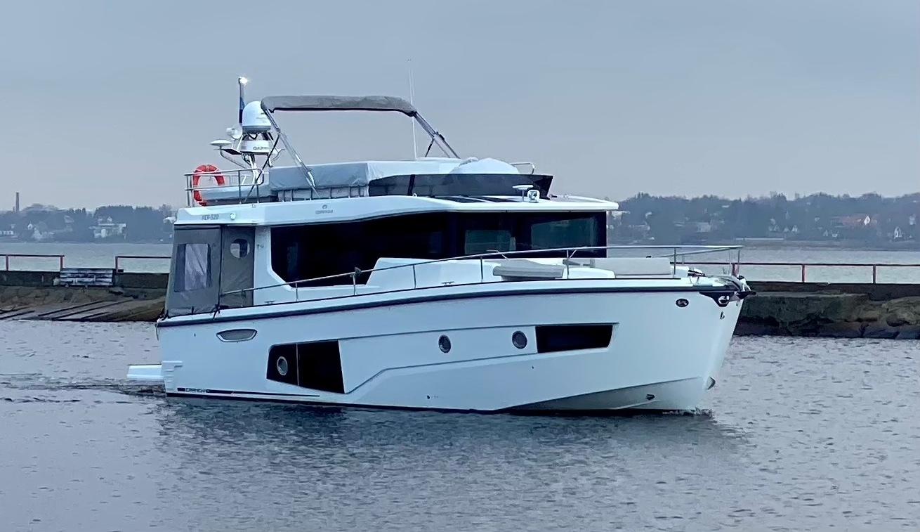 Cranchi T43 Eco Trawler Long Distance