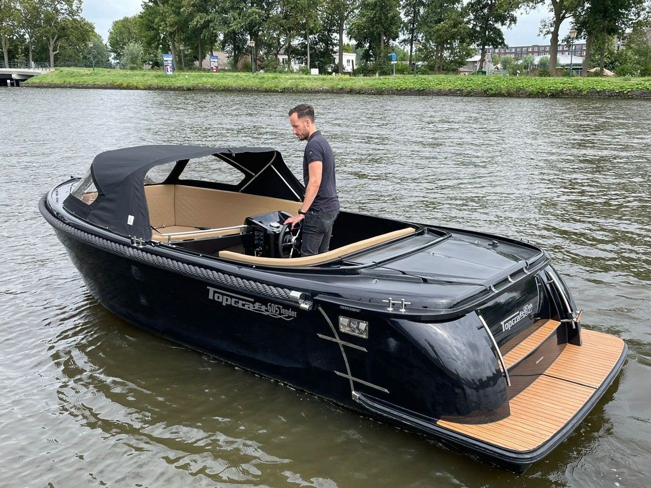 Topcraft 605 Tender