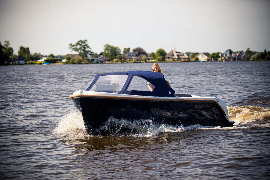 Oud Huijzer 616  TENDER nu met GRATIS buitenboordmotor