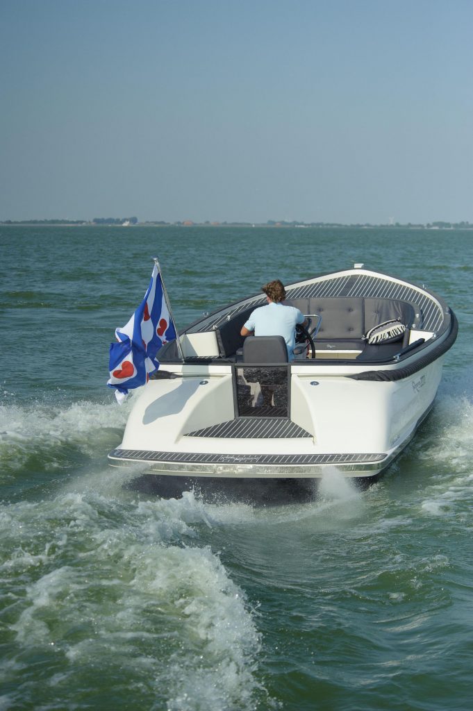 Waterspoor 777 Aviator DE GROOTSTE SLOEPENSHOWROOM VAN NEDERLAND