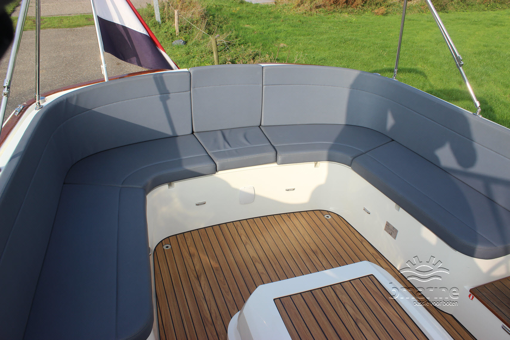 Antaris Seventy7 Cabin