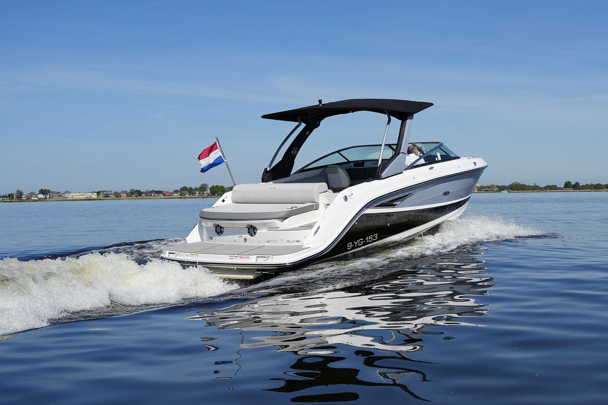 Sea Ray SLX 280