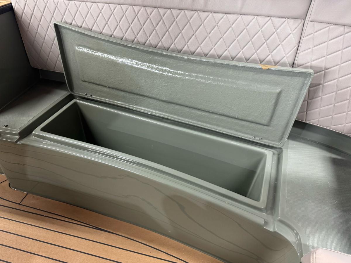 Maxima 630 Tender met boegschroef