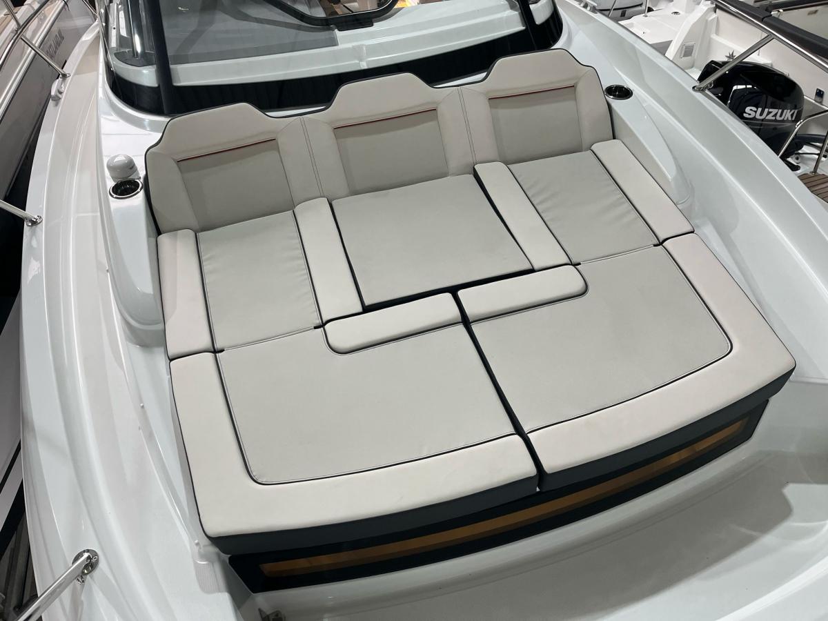 Jeanneau Cap camarat 9.0 WA serie 2