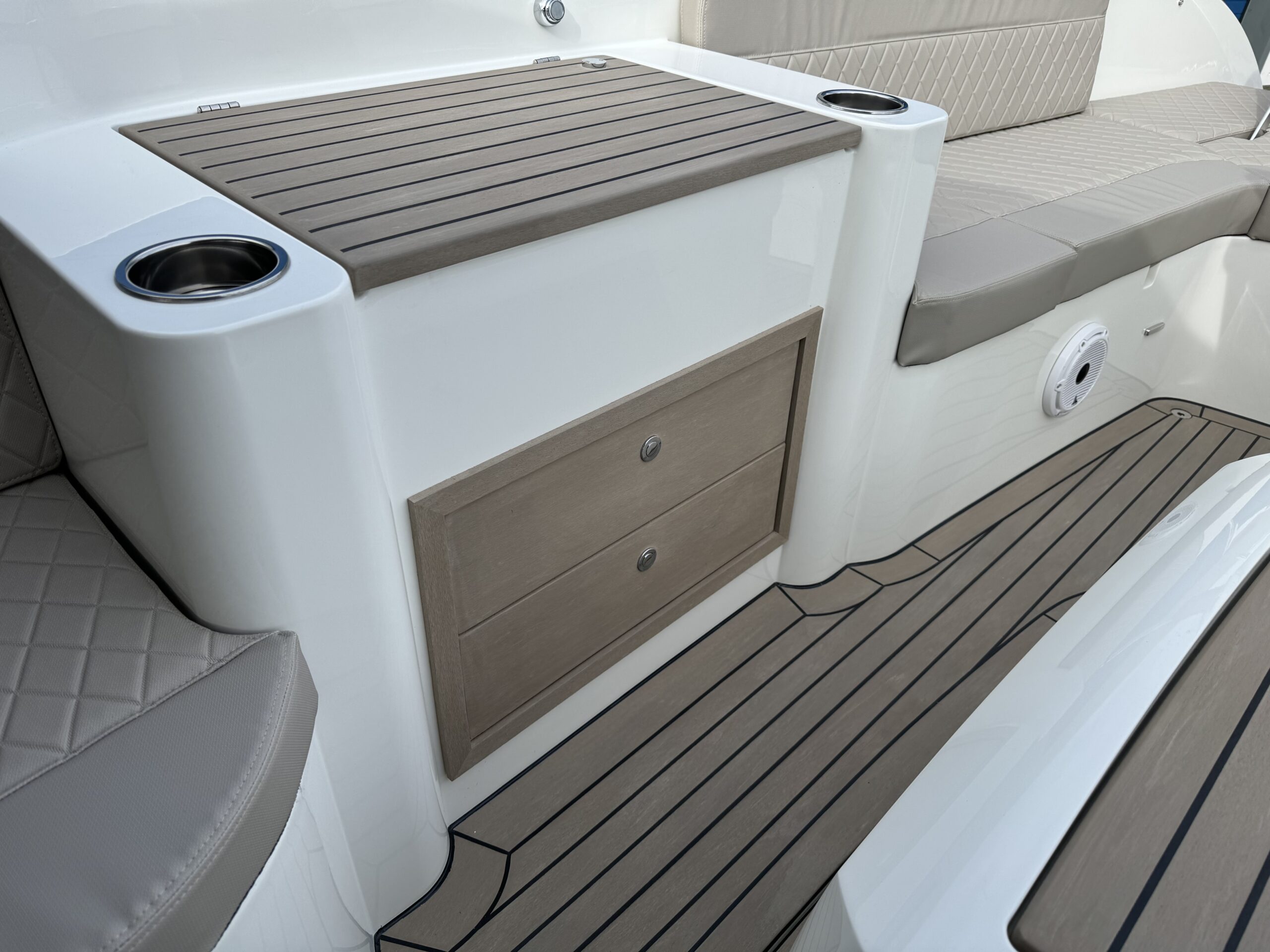 Antaris Seventy5 (op voorraad) snel varend  *Aanbieding demonstratiemodel*