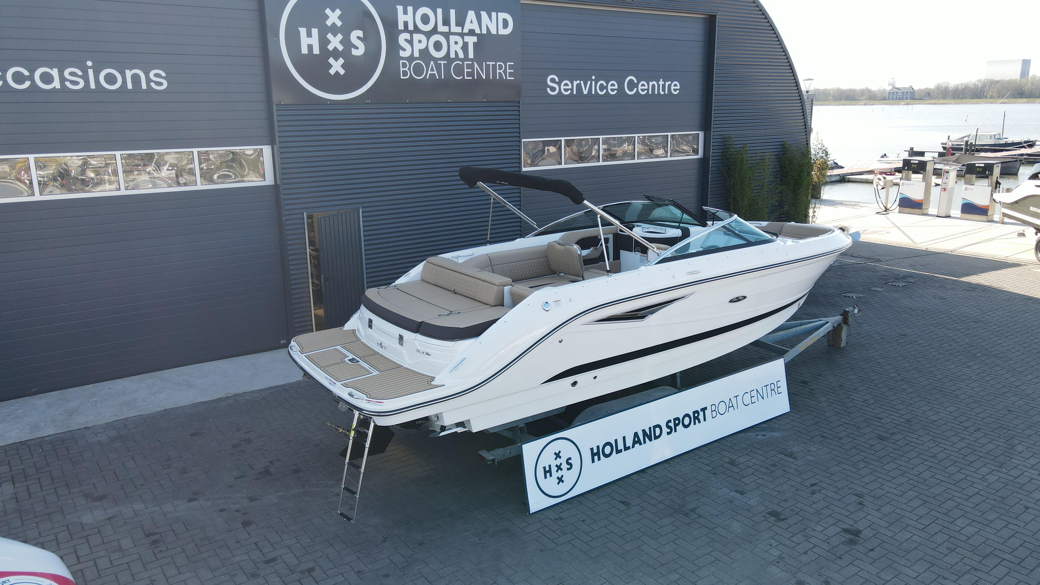 Sea Ray SLX 250