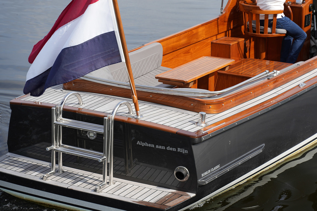 Bakdek Kruiser Motorjacht