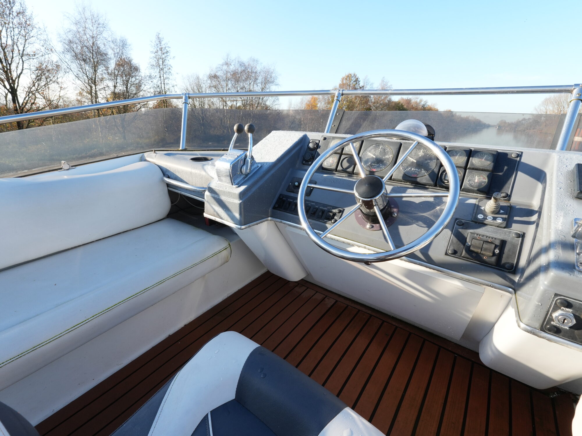 Bayliner 3688 Flybridge