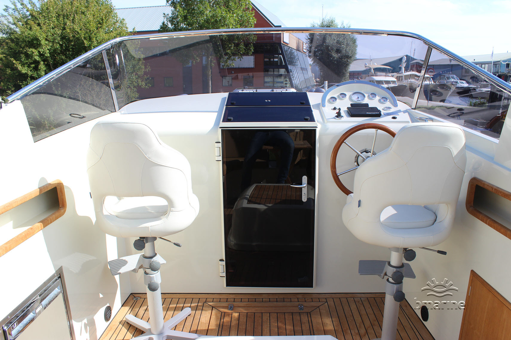 Antaris Seventy 7 Cabin