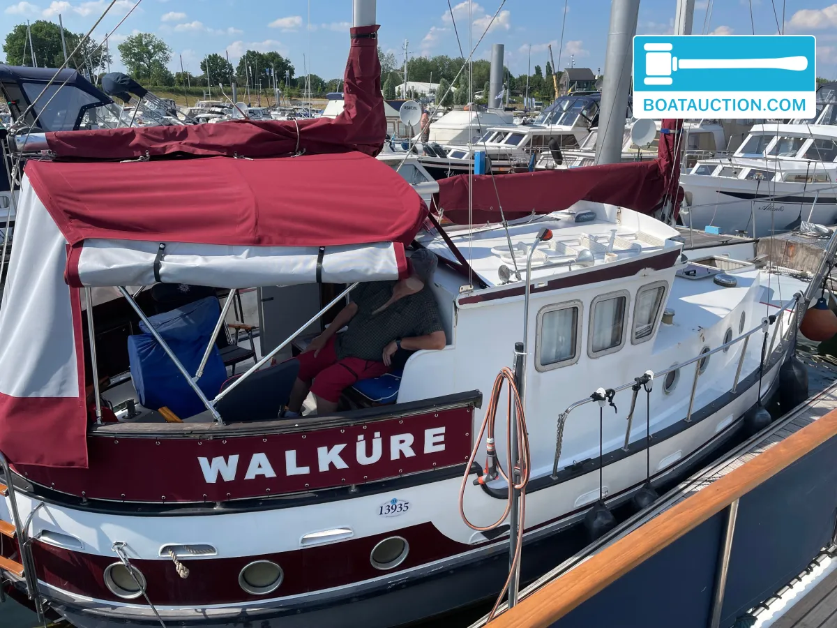 Motorsailor 1100