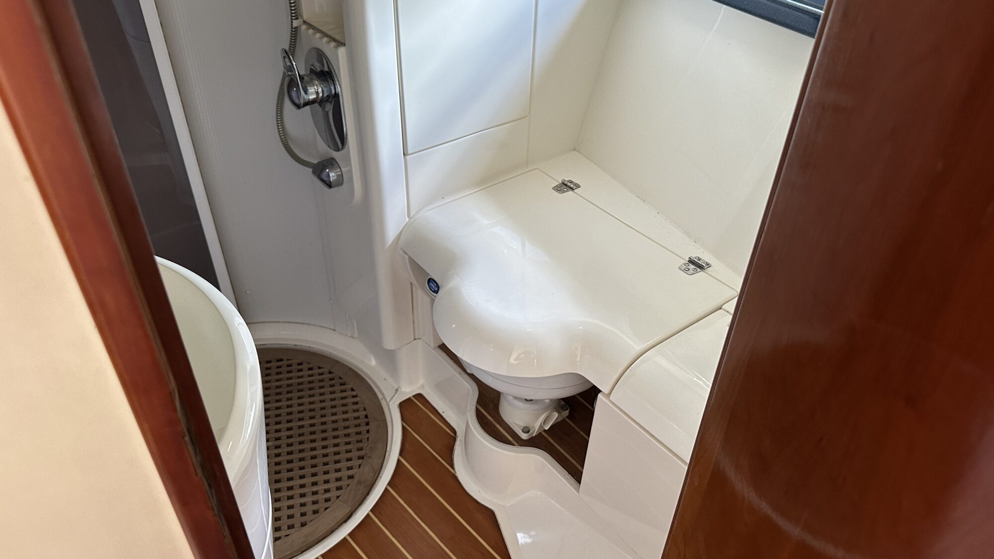 Fairline Phantom 40 Flybridge