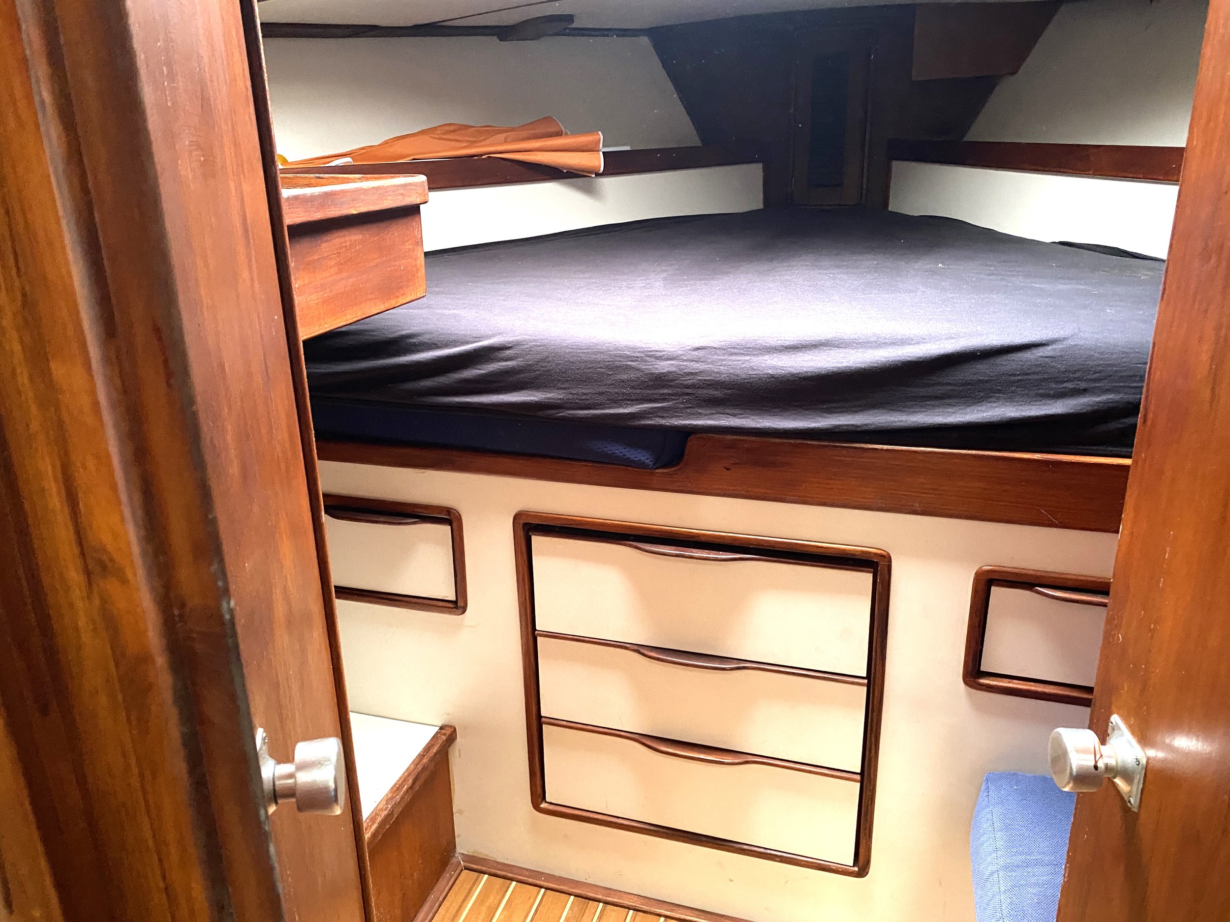 Irwin 49 Blue Water Cruiser