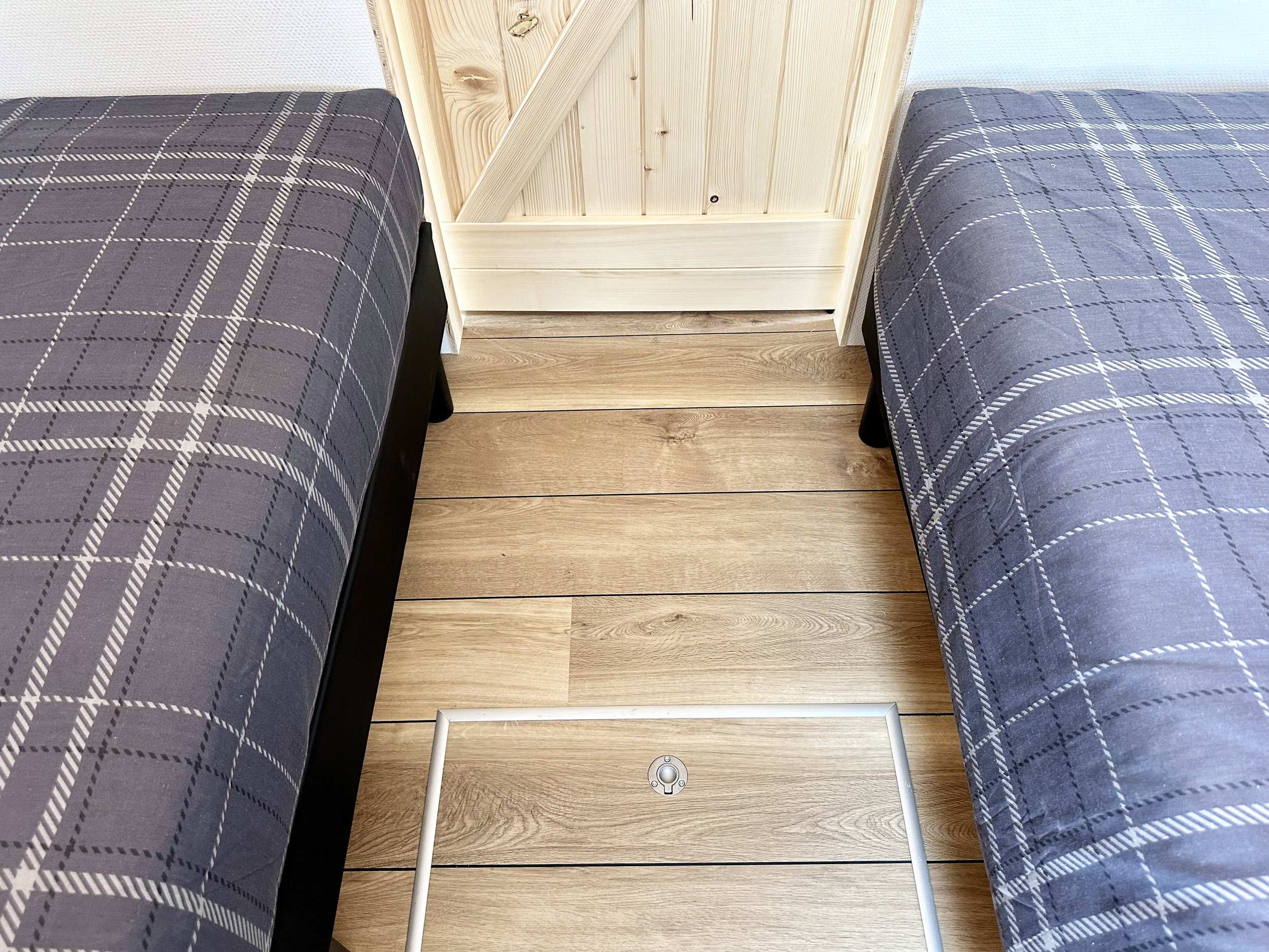 HOMESHIP VaarChalet In Amsterdam 1250D Luxe Houseboat