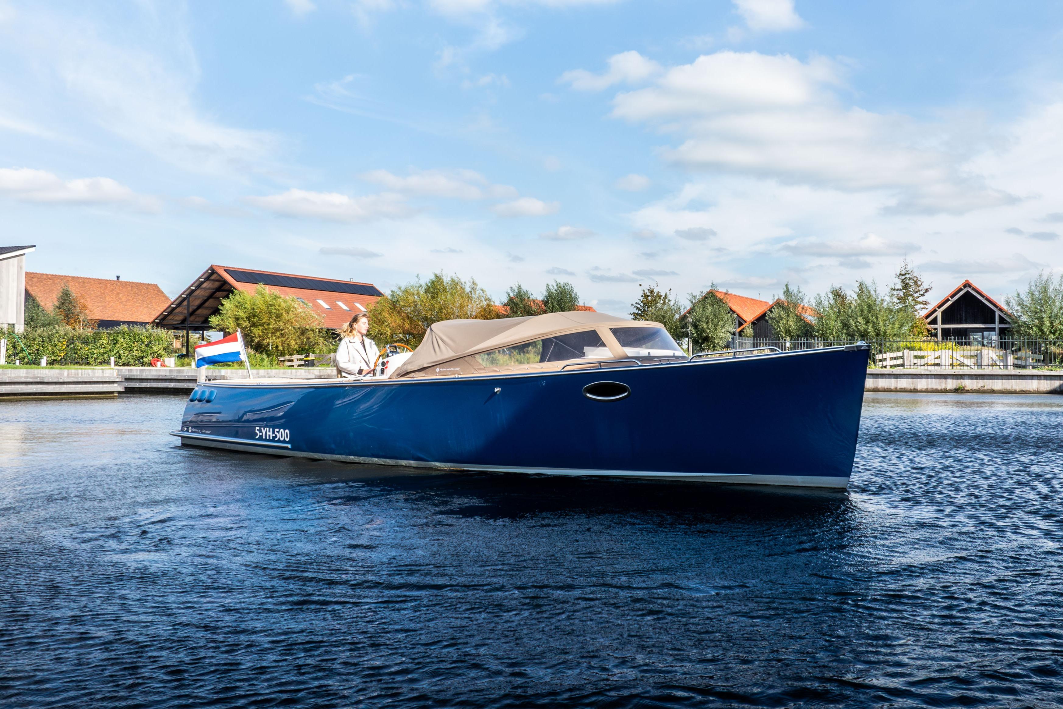 AdmiralsTender C28