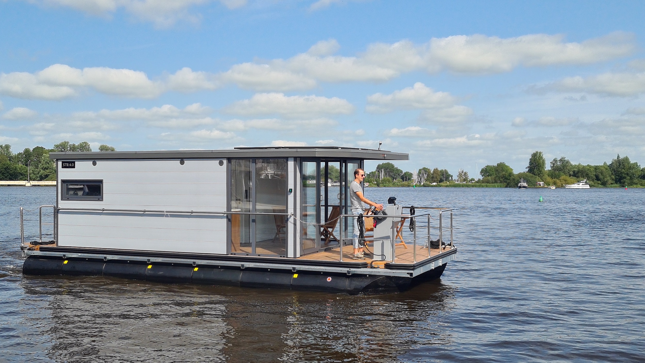 La Mare Houseboat STB 4.0 (Canalboat 4)