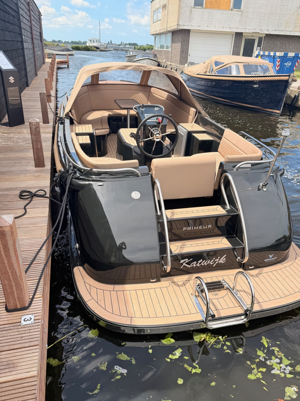 Primeur 610, 615, 620, 625, 710, 715, 700, 700 lounge, 850 cabin