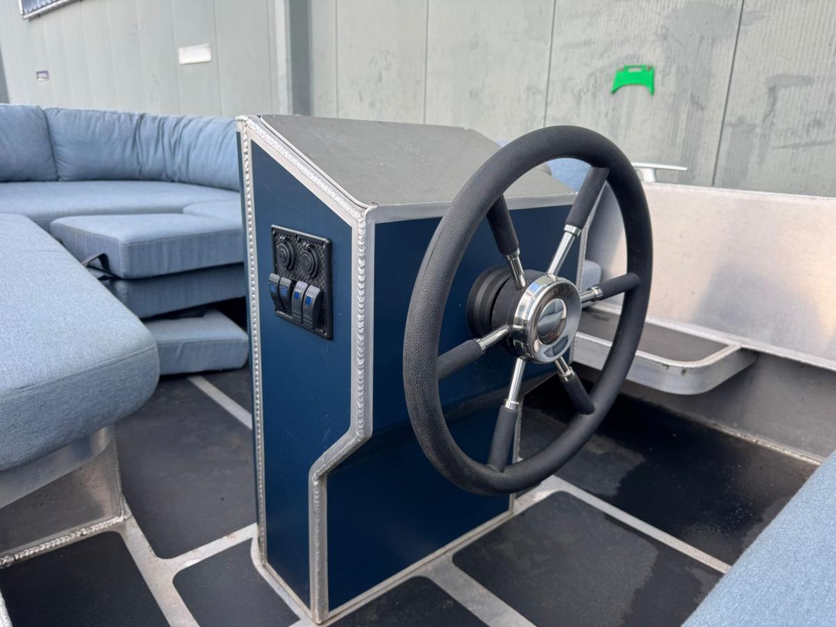 Aluship 550 Tender