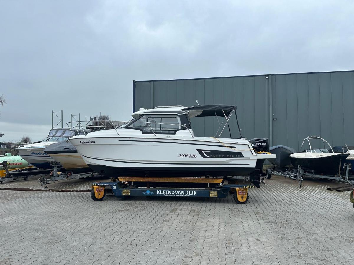 Jeanneau Merry Fisher 795 Serie 2