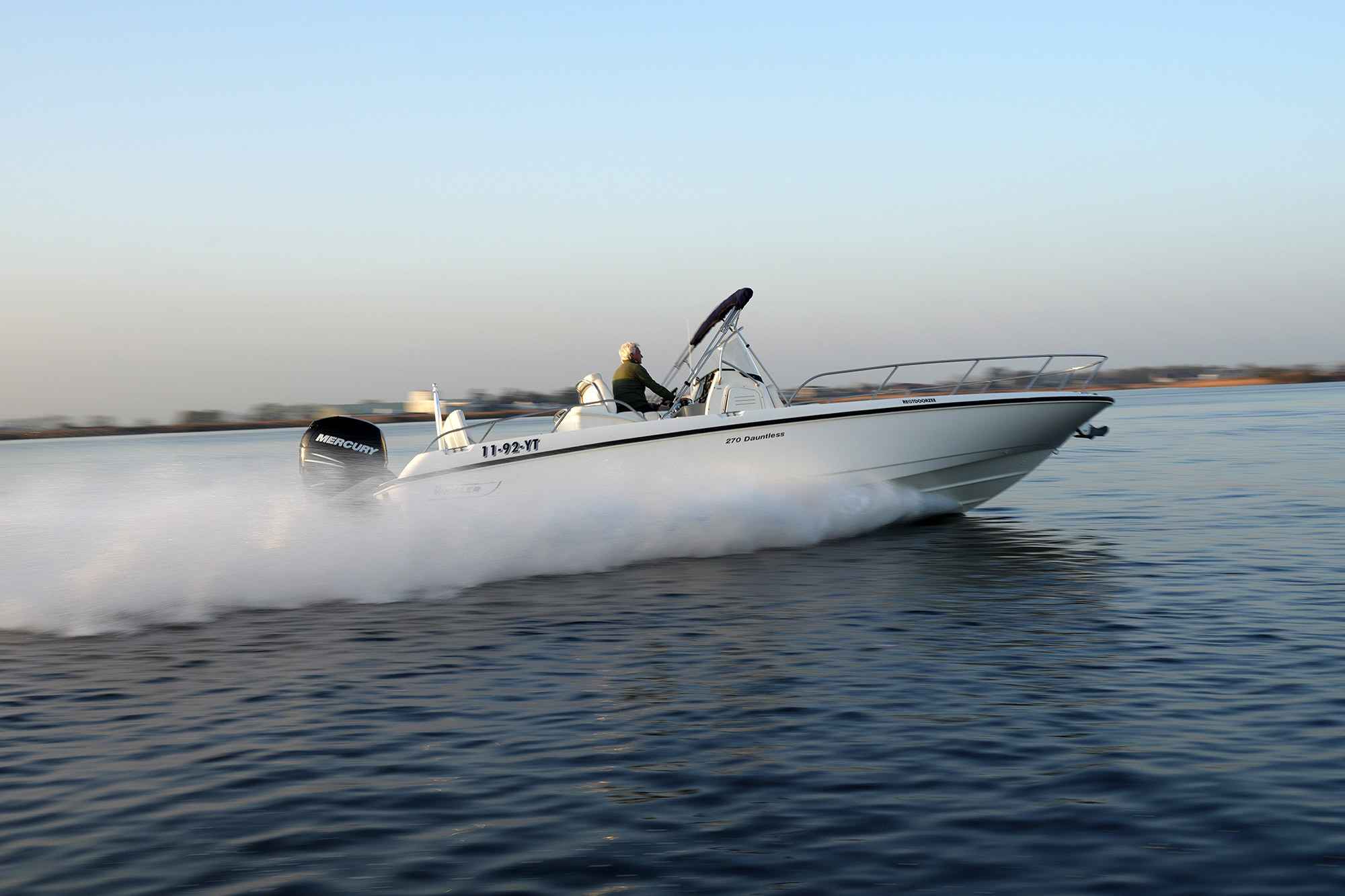 Boston Whaler 270 Dauntless
