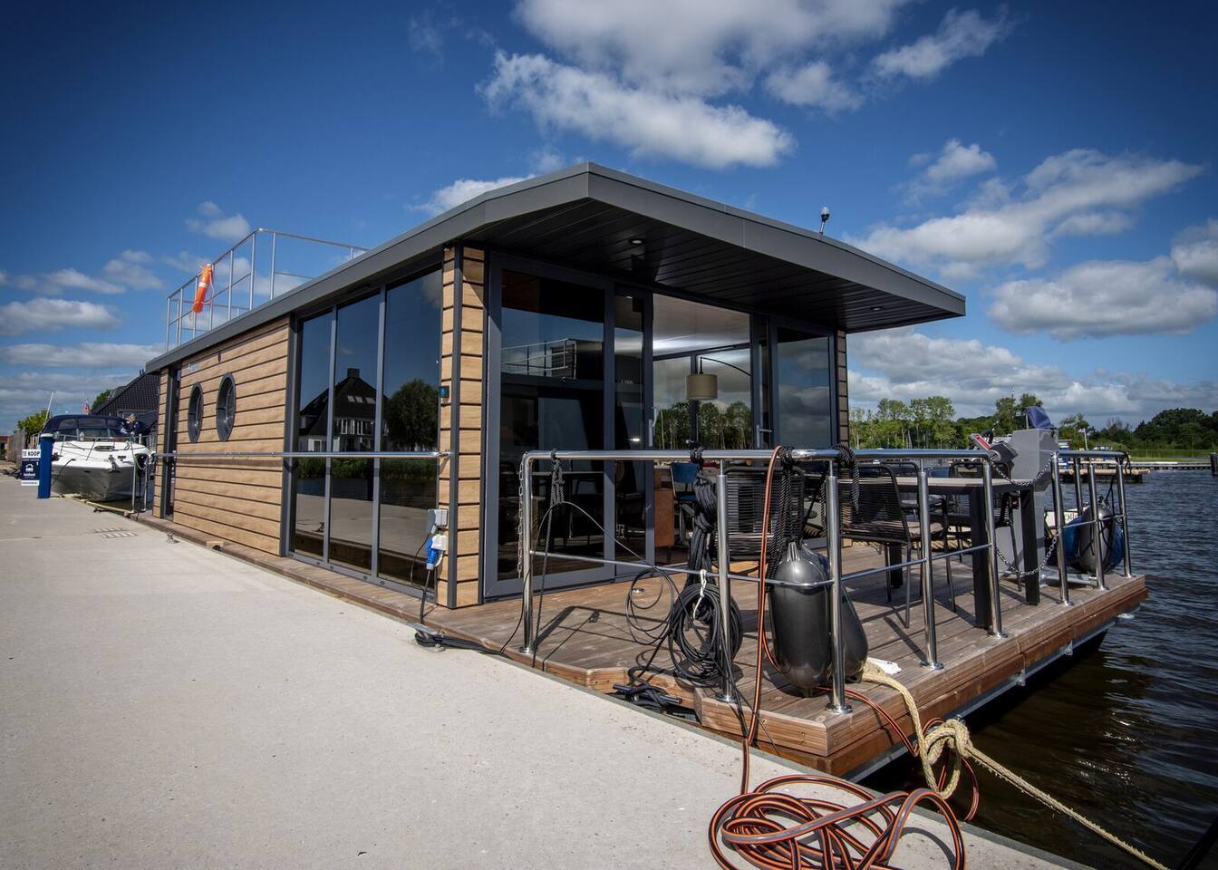 La Mare Houseboat Apartboat XL hoofdfoto: 1