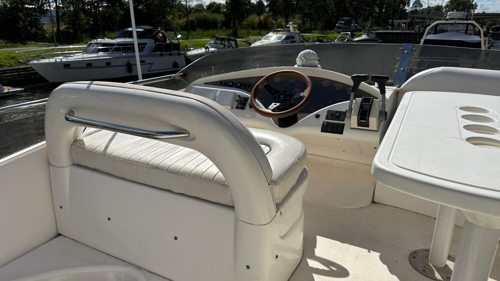 Fairline Fairline Phantom 40 Flybridge
