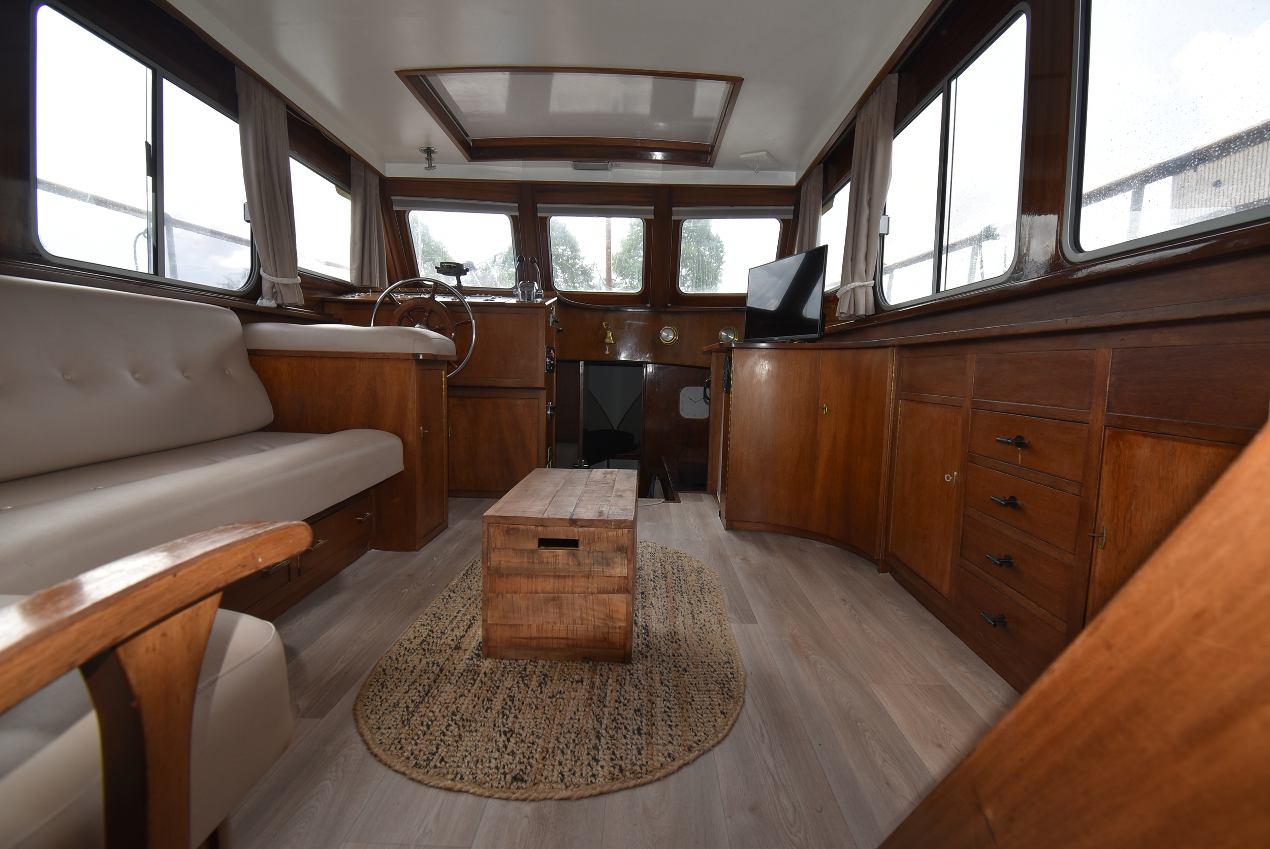 Super Van Craft 1350