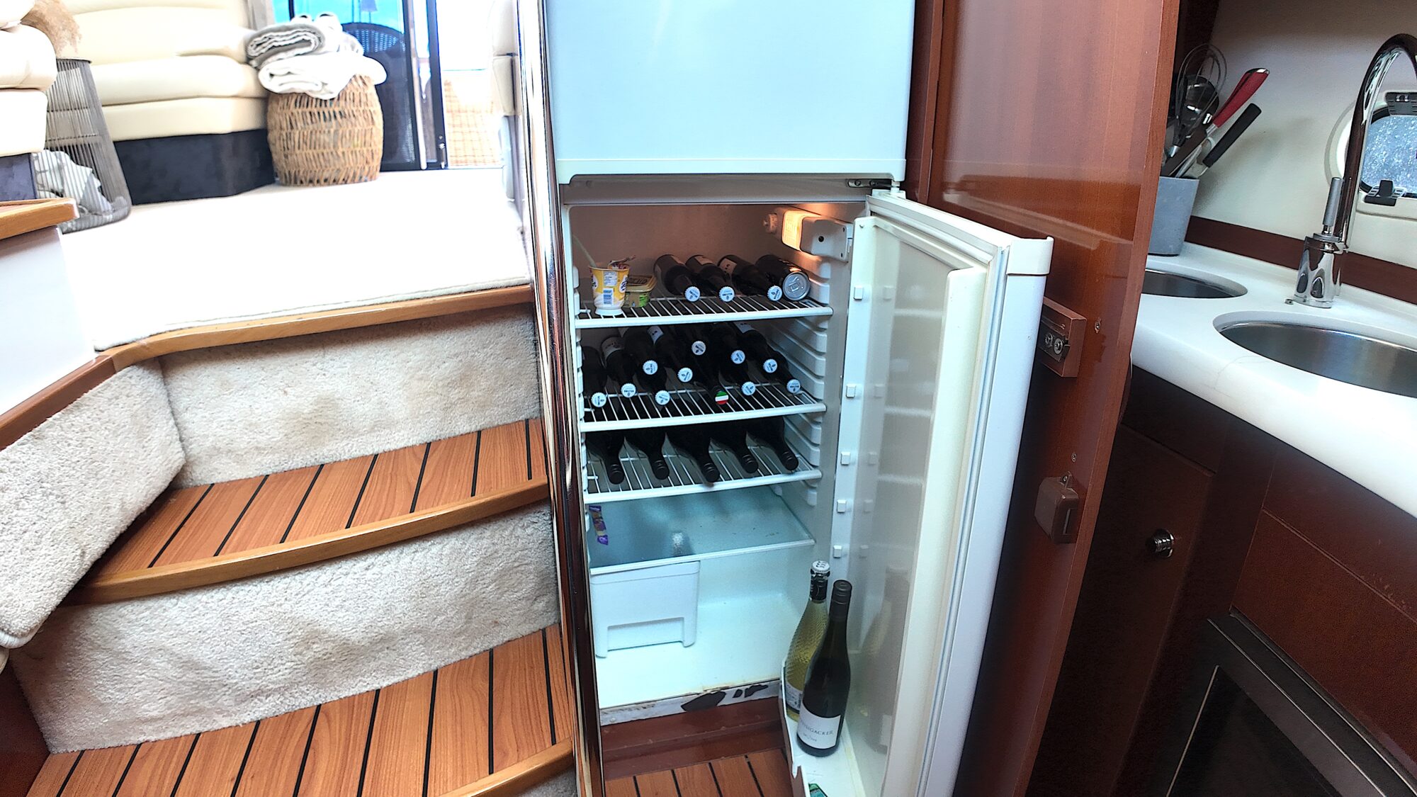 Jeanneau Prestige 42 Flybridge