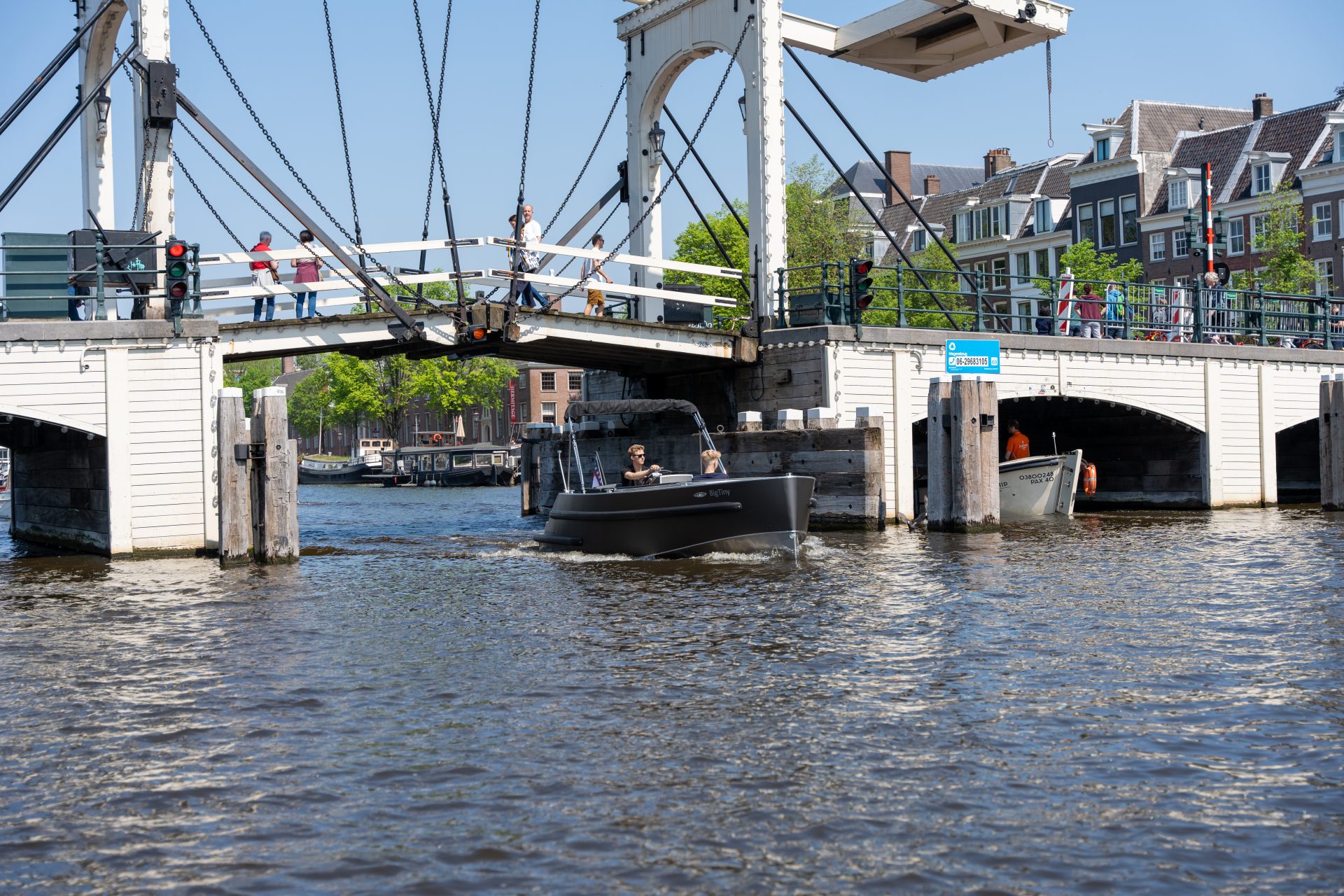 Van Vossen VanVossen E-Tender 650