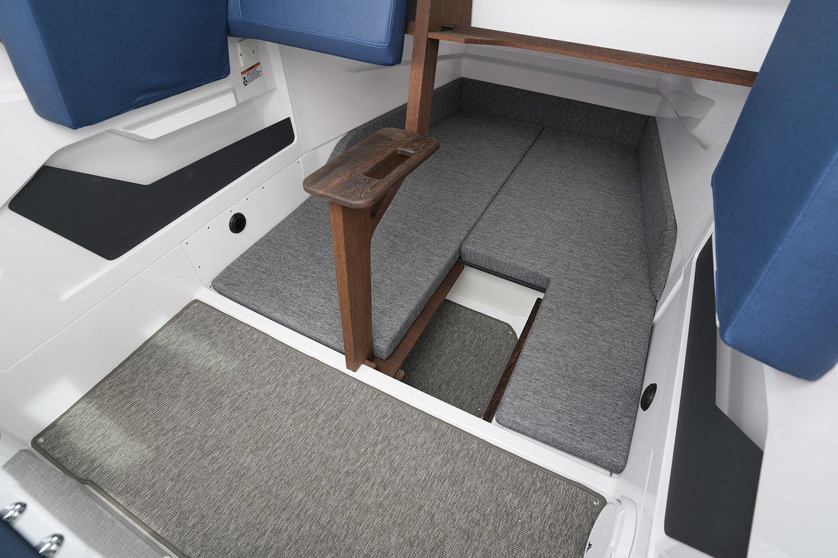 Axopar 29 XC Cross Cabin