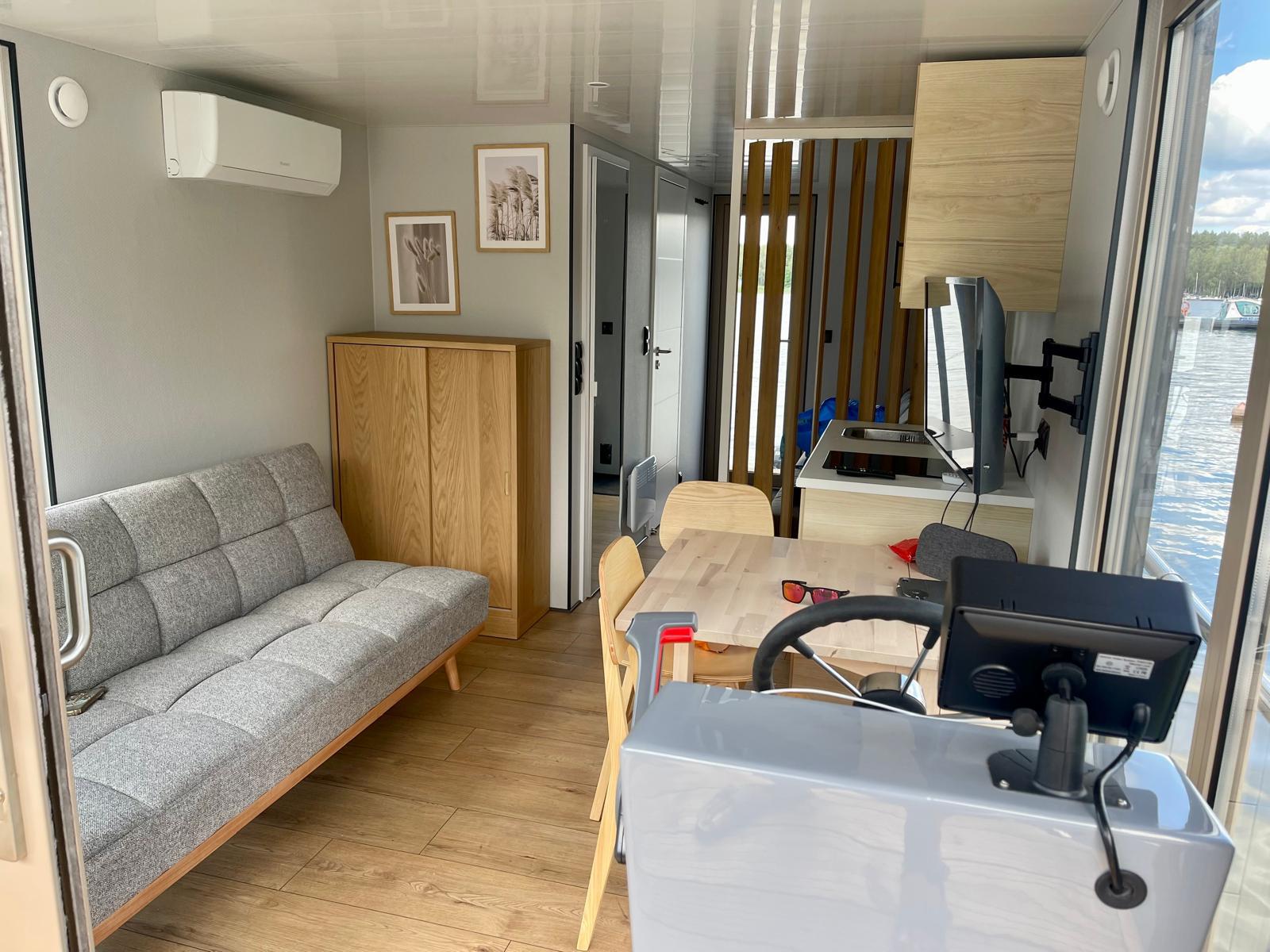 La Mare Houseboat STB 3.0