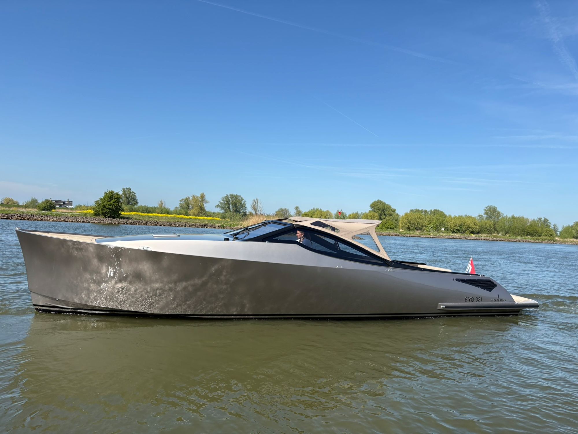 Sichterman T38 met Volvo Penta D4-300 DPI