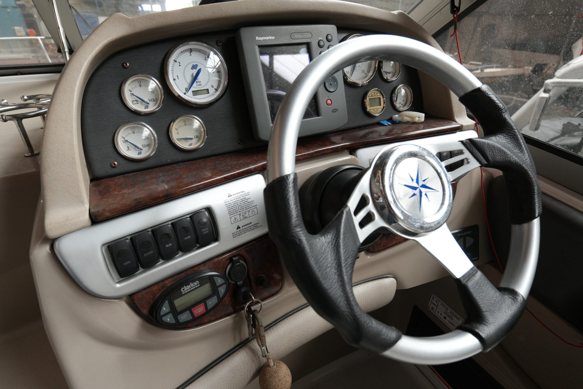 Four Winns 258 Vista