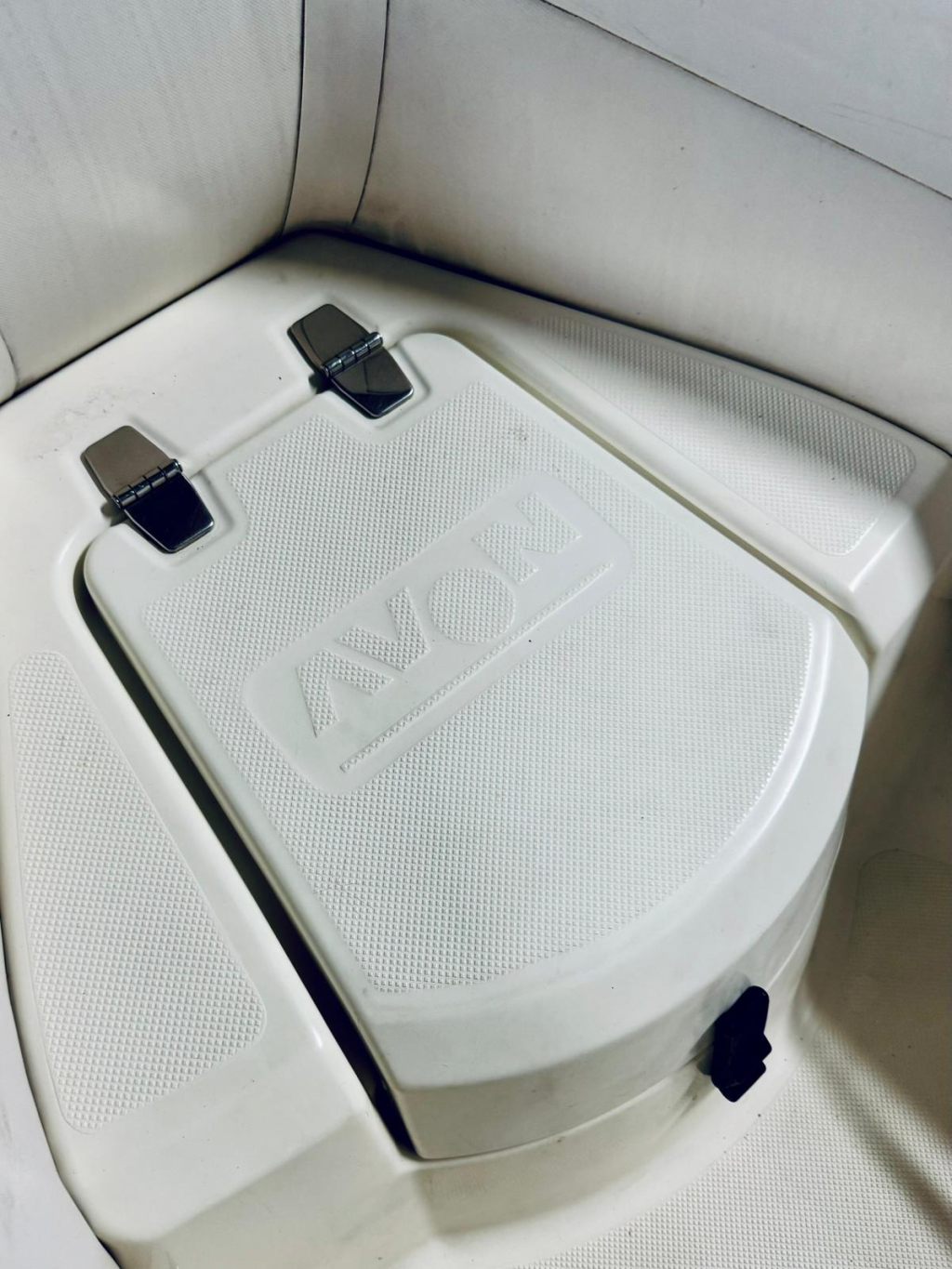 Avon 315 RIB
