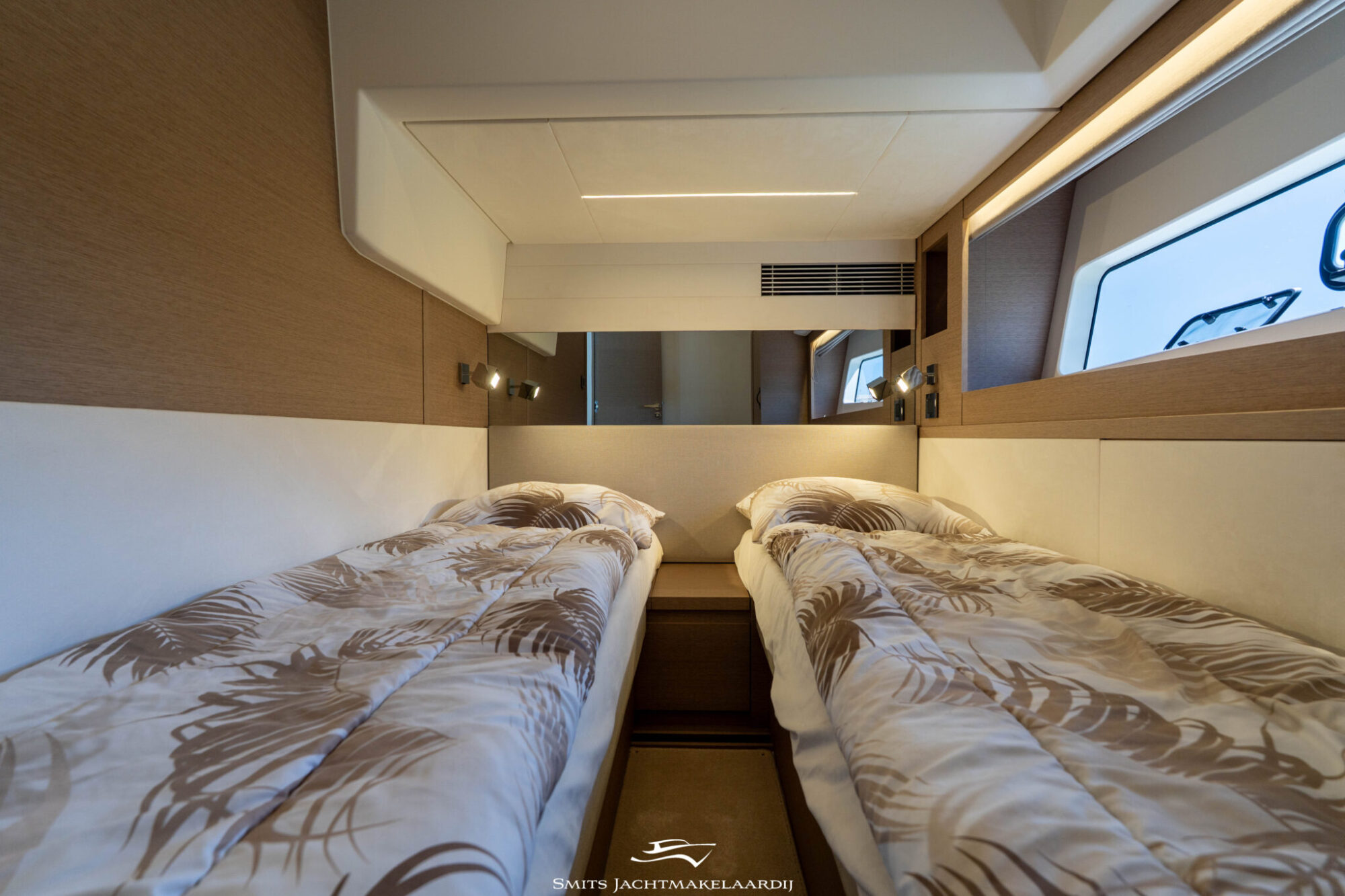 Prestige 590 Flybridge