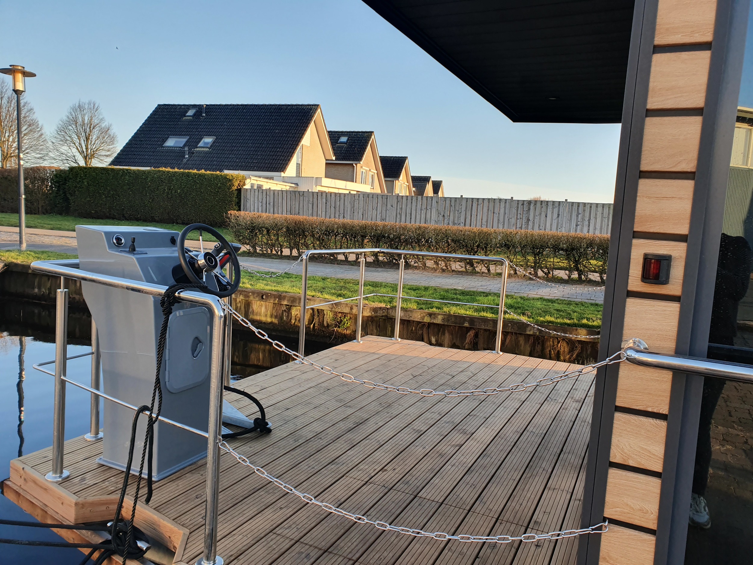 La Mare Houseboat Apartboat L - Vaarklaar - Met Verhuur